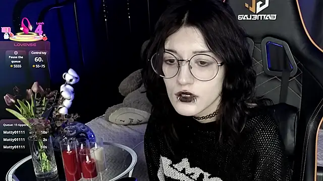 Snapshot of Setsunai_ chatting on March 19, 2025, 3:09 am Setsunai online show from March 19, 2025, 3:09 am