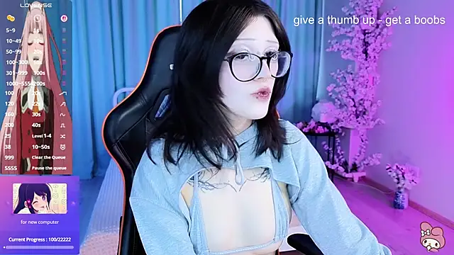 Setsunai  online show from April 14, 2026, 4:12 pm