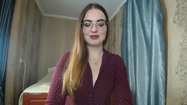 Leila Kissyu online show from November 5, 2025, 2:31 pm