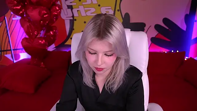 SelenaIris online show from March 10, 2025, 5:18 pm