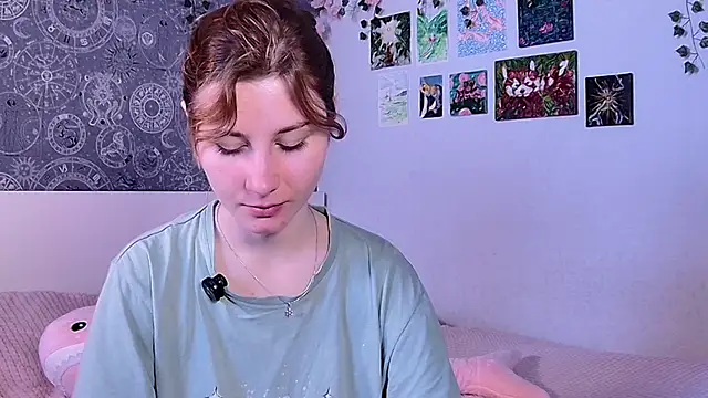 Cute Cate404 online show from May 25, 2026, 3:06 am