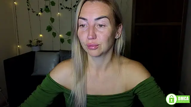 Kiss julli88I online show from September 27, 2025, 5:30 pm