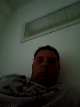 Snapshot of papicook chatting on February 11, 2026, 10:31 pm papicook online show from February 11, 2026, 10:31 pm