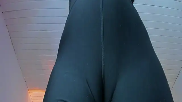 MaddyCrofft online show from March 20, 2025, 2:21 pm