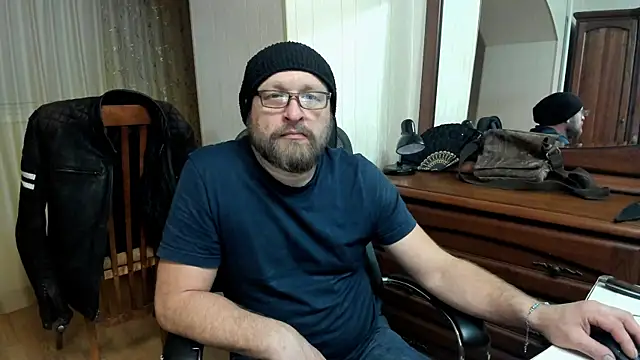 Grandor M online show from March 12, 2025, 3:07 pm