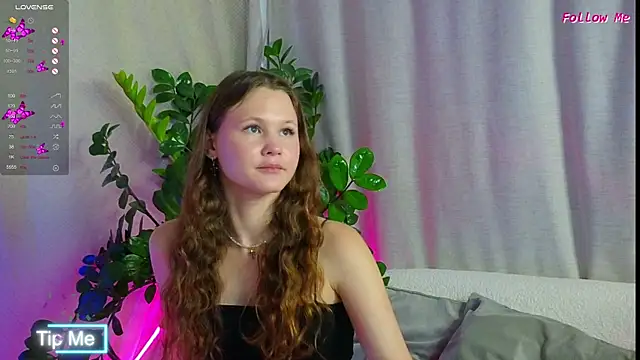 Snapshot of AmeliRoyse chatting on September 8, 2025, 5:23 pm AmeliRoyse online show from September 8, 2025, 5:23 pm