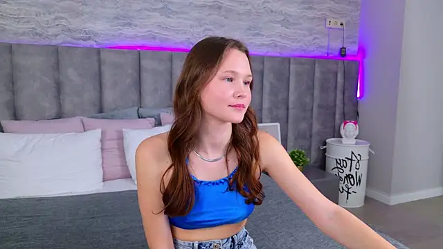 Snapshot of AmeliRoyse chatting on March 7, 2025, 9:06 pm AmeliRoyse online show from March 7, 2025, 9:06 pm