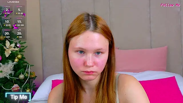 AmeliRoyse online show from December 14, 2025, 5:18 pm