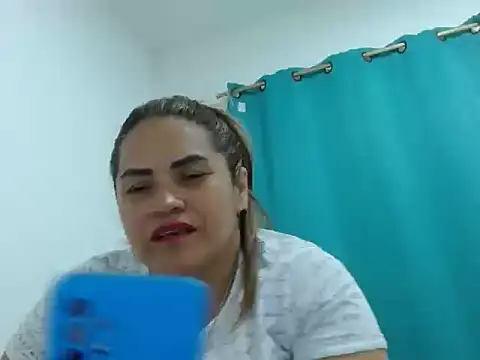 Milena Foox online show from December 18, 2025, 1:11 am