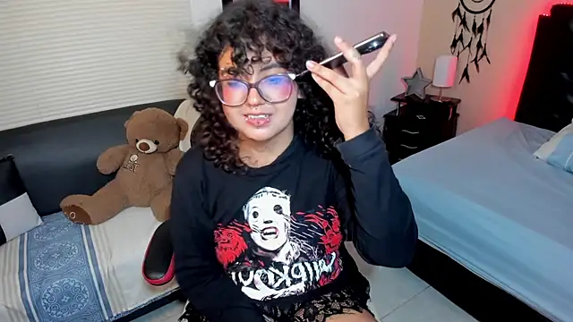Snapshot of _Lilly_miller chatting on March 11, 2026, 5:07 pm Lilly miller online show from March 11, 2026, 5:07 pm