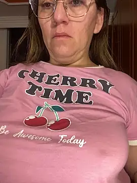 Luna-nevada online show from March 12, 2026, 10:19 am