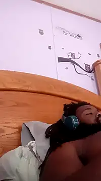 shaniko89isscam online show from March 7, 2025, 4:44 pm