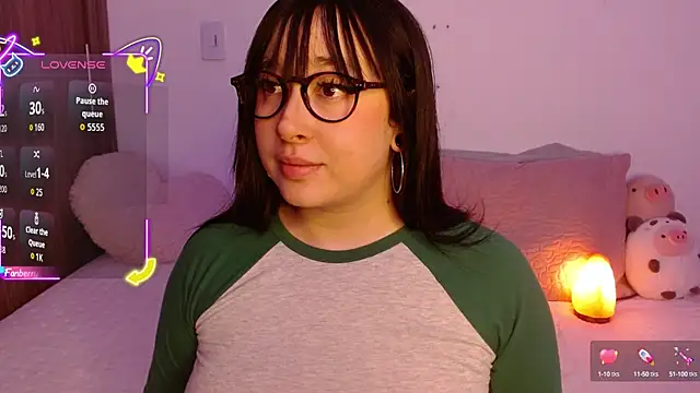 Snapshot of Oliviargf chatting on September 13, 2025, 1:49 am Oliviargf online show from September 13, 2025, 1:49 am