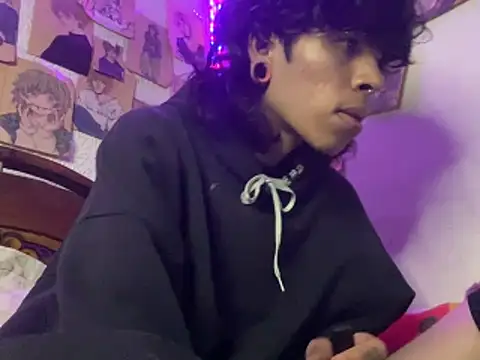 kirito kun online show from April 7, 2026, 2:57 am