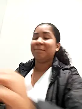 Snapshot of Paula6Colombia chatting on March 7, 2025, 9:17 pm Paula6Colombia online show from March 7, 2025, 9:17 pm