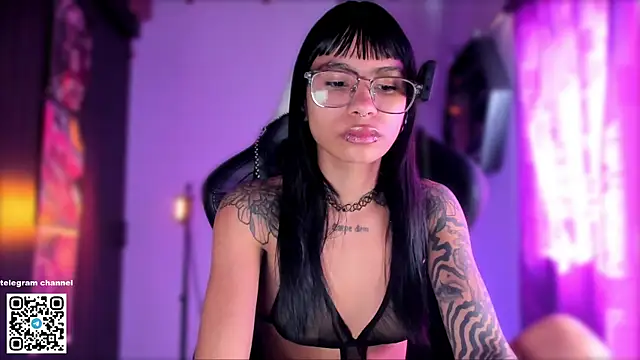 Snapshot of sofiafenty chatting on January 9, 2026, 4:03 pm sofiafenty online show from January 9, 2026, 4:03 pm