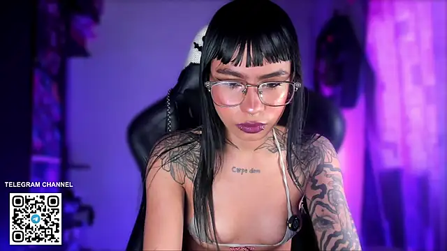 sofiafenty online show from May 14, 2026, 4:59 pm