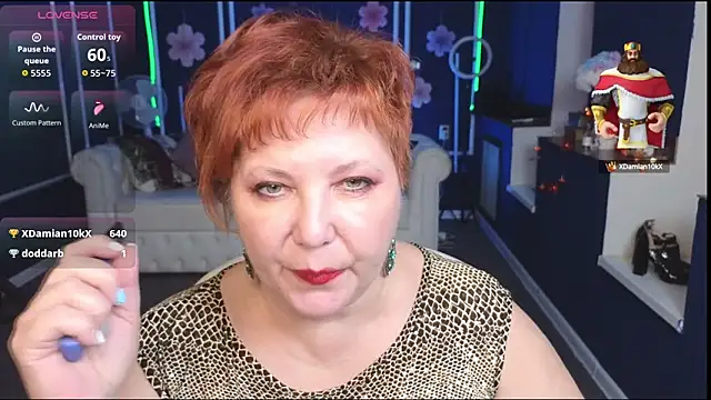 Kira Kenet online show from October 10, 2025, 2:40 pm