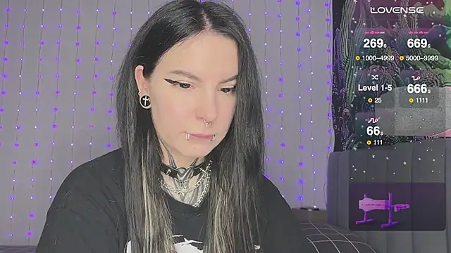 Snapshot of yourvodka chatting on January 17, 2026, 3:15 pm yourvodka online show from January 17, 2026, 3:15 pm