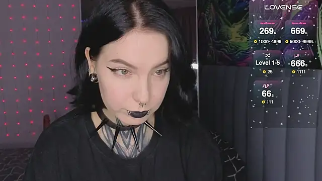 Snapshot of yourvodka chatting on February 20, 2026, 7:49 pm yourvodka online show from February 20, 2026, 7:49 pm