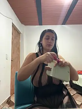 roldanmary online show from February 9, 2026, 3:48 am