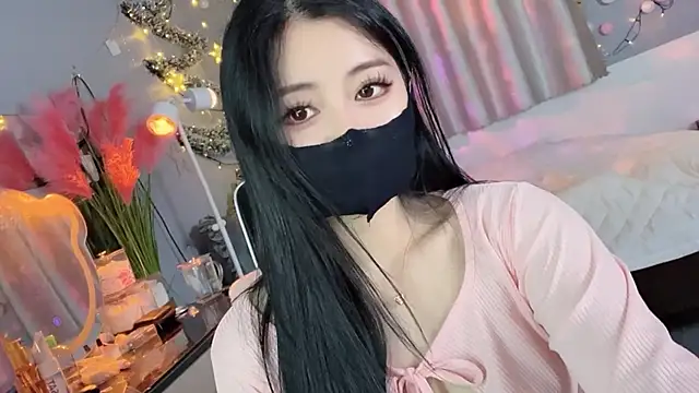 Snapshot of MI_KA22 chatting on January 6, 2026, 5:00 am MI KA22 online show from January 6, 2026, 5:00 am