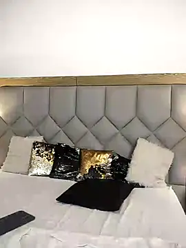 NataliaCastro  online show from March 16, 2025, 3:06 pm