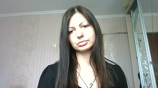 Snapshot of AliseWats chatting on March 13, 2025, 10:15 am AliseWats online show from March 13, 2025, 10:15 am