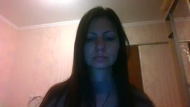 Snapshot of AliseWats chatting on March 9, 2025, 5:28 pm AliseWats online show from March 9, 2025, 5:28 pm