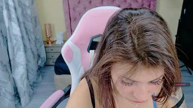 Snapshot of sweet__thang chatting on May 8, 2026, 3:54 am sweet thang online show from May 8, 2026, 3:54 am