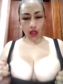 Carlasm- online show from November 5, 2025, 10:46 pm