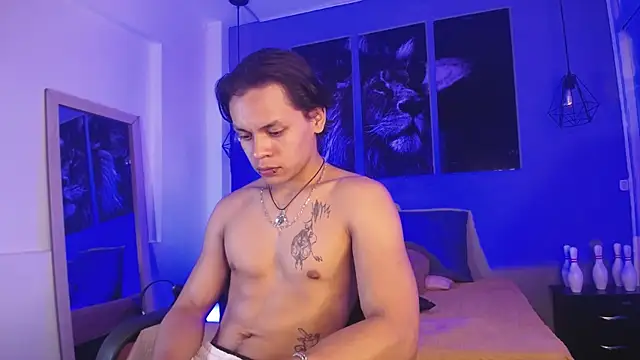 Snapshot of Draco_collins chatting on November 6, 2025, 8:02 pm Draco collins online show from November 6, 2025, 8:02 pm