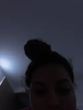 Snapshot of AlesiaCooper chatting on April 25, 2026, 10:40 pm AlesiaCooper online show from April 25, 2026, 10:40 pm