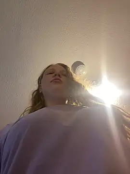 feedeegeorgie online show from July 30, 2026, 8:52 pm
