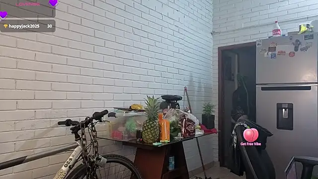 freyaa sorcerees online show from September 12, 2025, 4:01 am