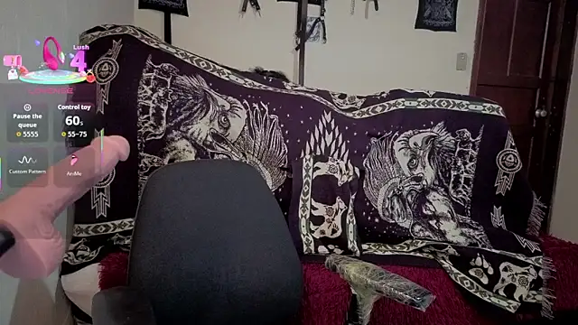 freyaa sorcerees online show from February 1, 2026, 4:33 am