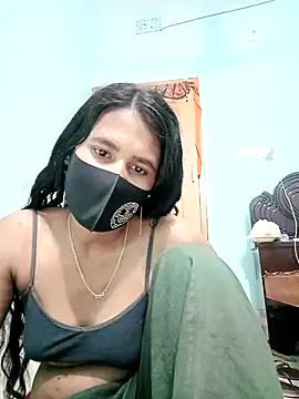 Hot-Nipa online show from March 10, 2025, 4:03 pm