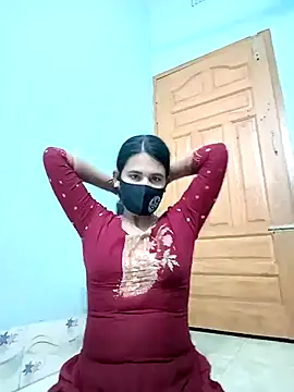 Hot-Nipa online show from March 18, 2025, 5:23 pm