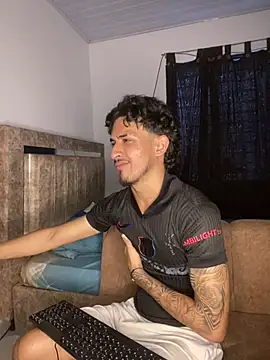 Snapshot of Zayn_kane chatting on February 8, 2026, 6:27 pm Zayn kane online show from February 8, 2026, 6:27 pm