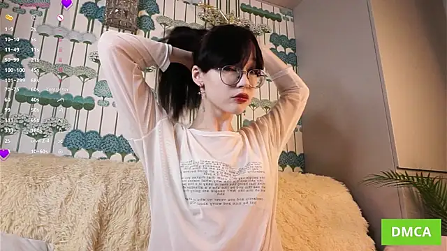 JodyHeap online show from September 17, 2025, 5:37 pm