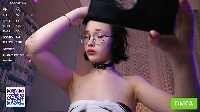 JodyHeap online show from January 17, 2026, 4:54 pm