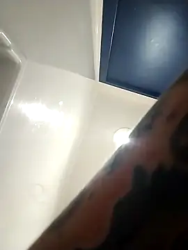 Seet Hanna online show from November 15, 2025, 10:36 pm