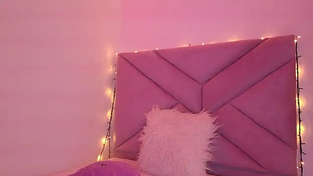 eva sin18 online show from February 13, 2026, 11:27 pm