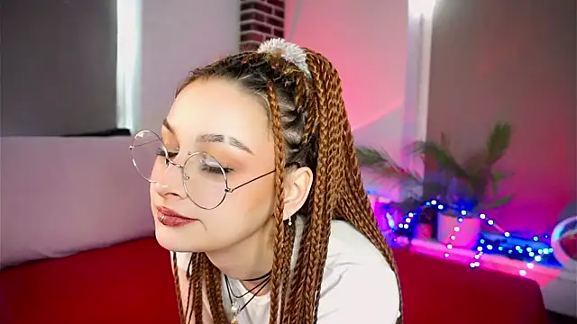 WilonaBiddix online show from March 11, 2025, 11:12 am