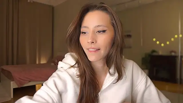 Snapshot of EditaBails chatting on February 5, 2026, 7:21 pm EditaBails online show from February 5, 2026, 7:21 pm