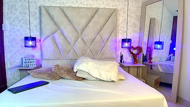 AmbarRaj online show from September 12, 2025, 7:13 pm