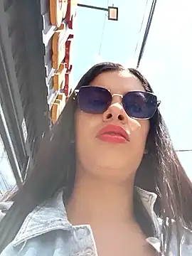 Snapshot of Nathaly_12 chatting on November 20, 2025, 3:23 pm Nathaly 12 online show from November 20, 2025, 3:23 pm