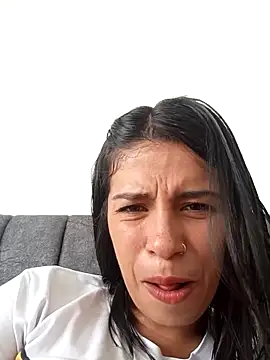 Snapshot of Nathaly_12 chatting on September 26, 2025, 7:43 pm Nathaly 12 online show from September 26, 2025, 7:43 pm