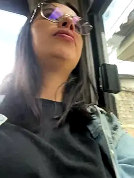 Snapshot of Nathaly_12 chatting on November 14, 2025, 4:21 pm Nathaly 12 online show from November 14, 2025, 4:21 pm