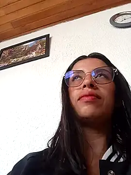 Snapshot of Nathaly_12 chatting on September 24, 2025, 1:17 pm Nathaly 12 online show from September 24, 2025, 1:17 pm